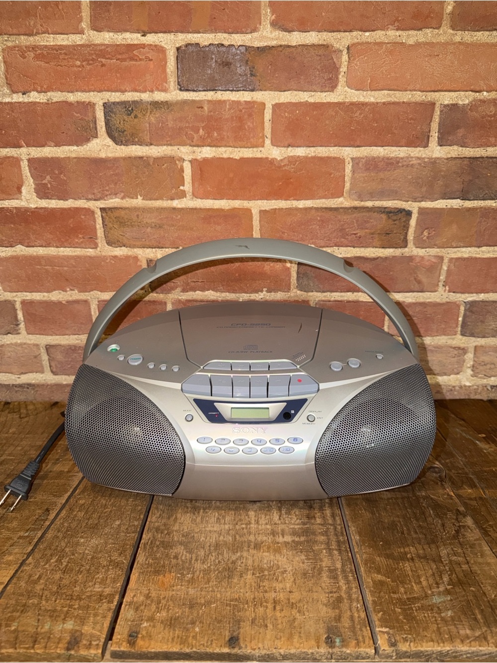 Sony CFD-S350 Portable Boombox CD Cassette AM/FM Radio Player Mega Bass